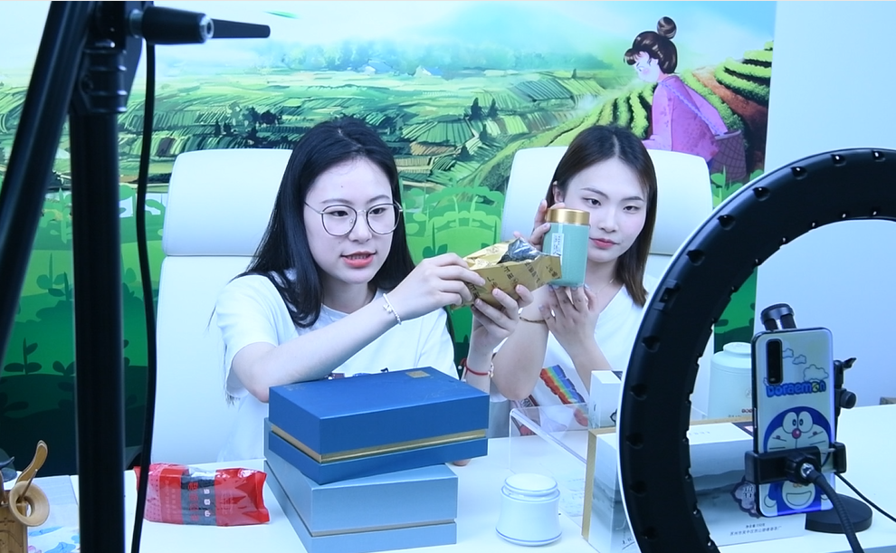 丝粉丝怎么做好吃_丝粉煲做法_粉丝