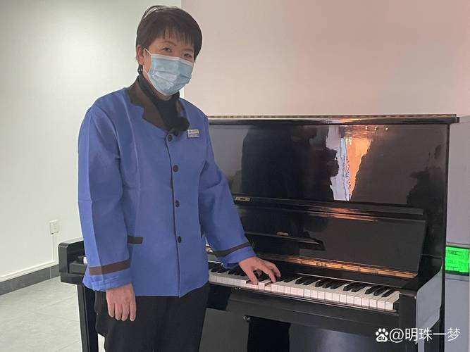 阅读 零经验能做！保洁阿姨自学成才，寒门学子苦读改写命运